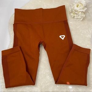 Leggings Womens Medium Seamless Activewear Compression Workout Capri Yoga Casual